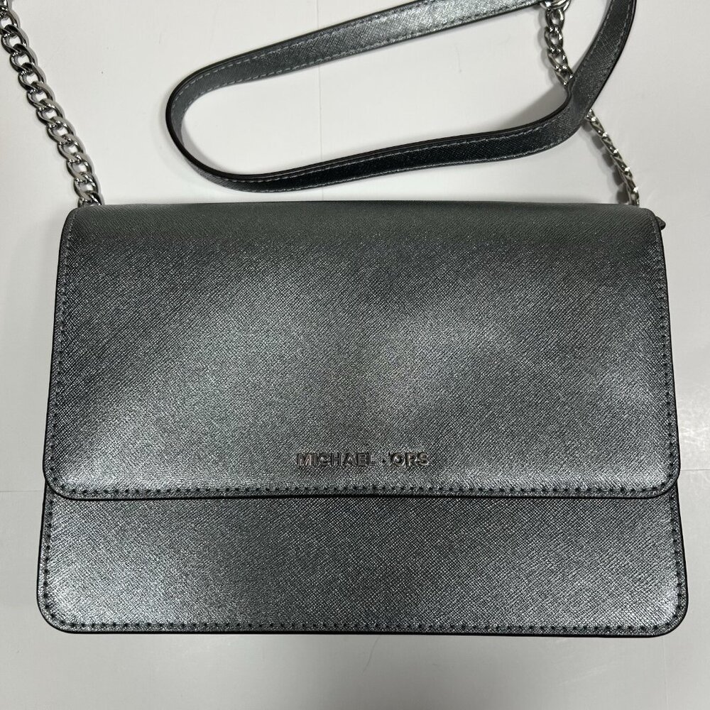 MICHAEL Michael Kors Womens Large Gusset Crossbody Light Pewter Silver Metallic - Picture 3 of 11